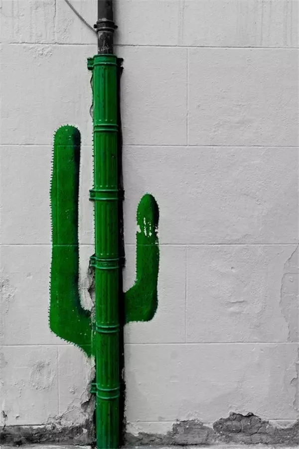 artist，Street Art，a literary creation，tree，